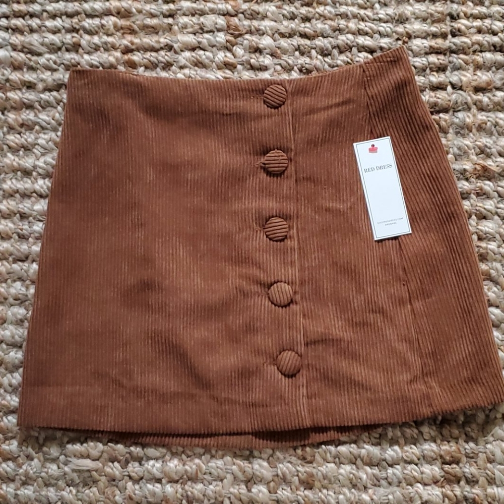 New corduroy tan skirt